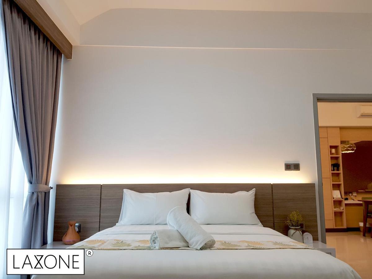Kampong Sembulan Sutera Avenue Kota Kinabalu - Laxzone Suite מראה חיצוני תמונה