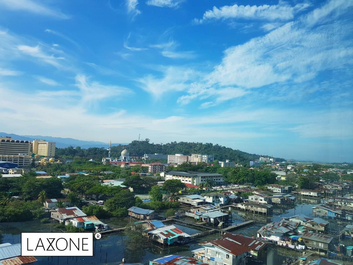 Kampong Sembulan Sutera Avenue Kota Kinabalu - Laxzone Suite מראה חיצוני תמונה